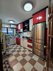 Blk 137 Rivervale Plains (Sengkang), HDB Executive #577180351
